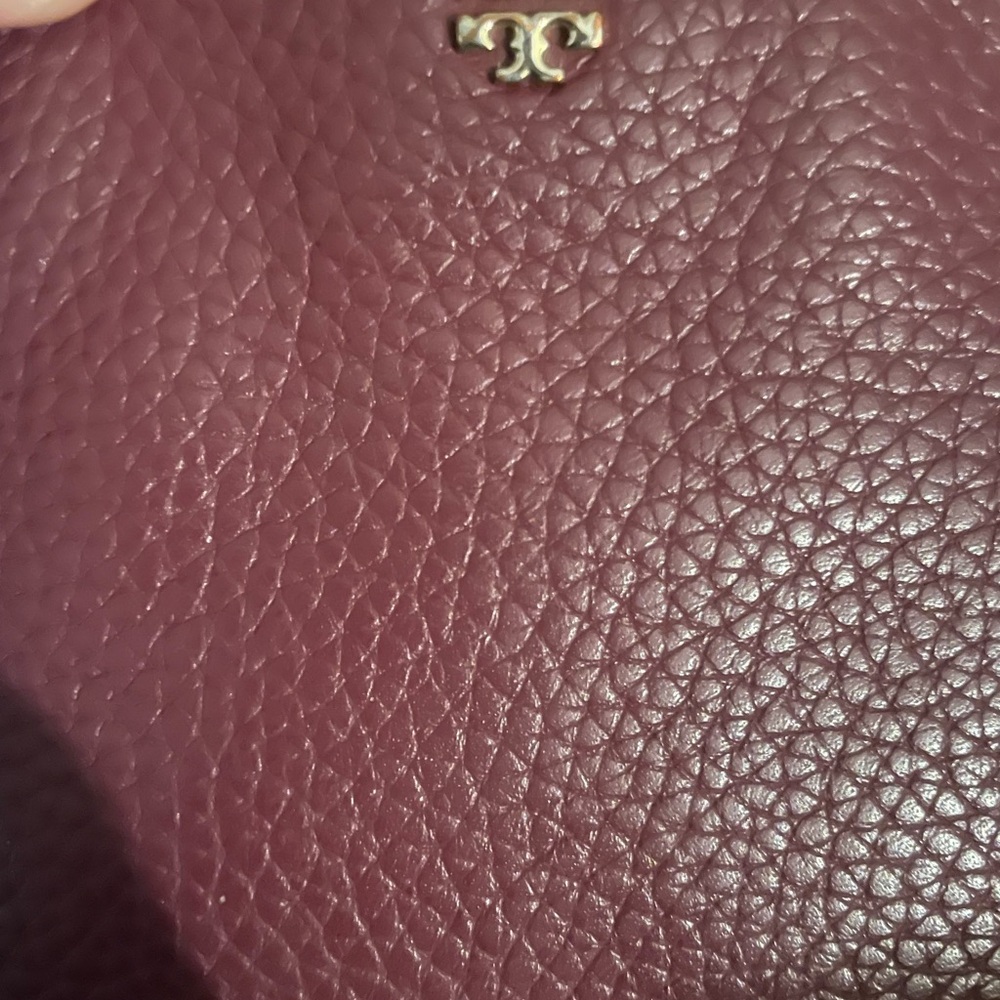 Tory Burch Brown Leather Bag with Textured Finish